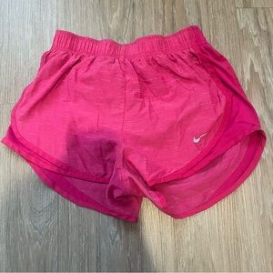 Nike Women's Athletic Shorts - Pink